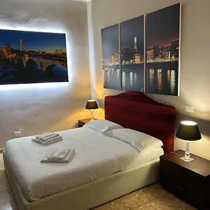  Appartement Palazzo Duomo Italie